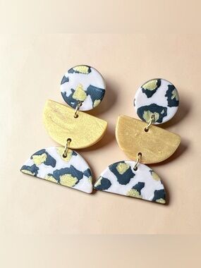 Gold & Black Speckled Geometric Dangle Earrings